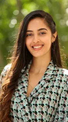 Simran Arora 